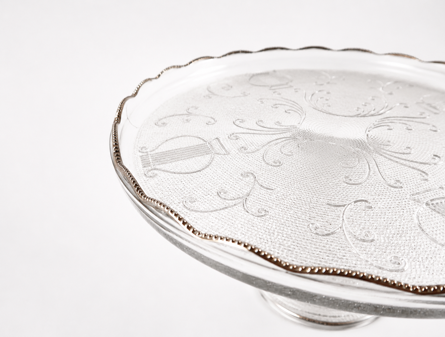 Gold-Rim Glass Cake Stand